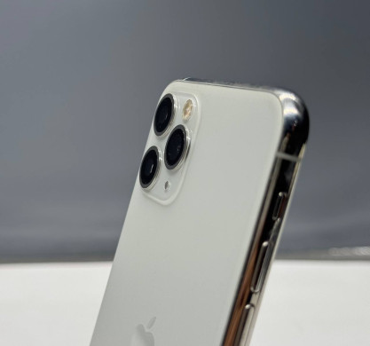 iPhone 11 Pro 256GB Silver 100%